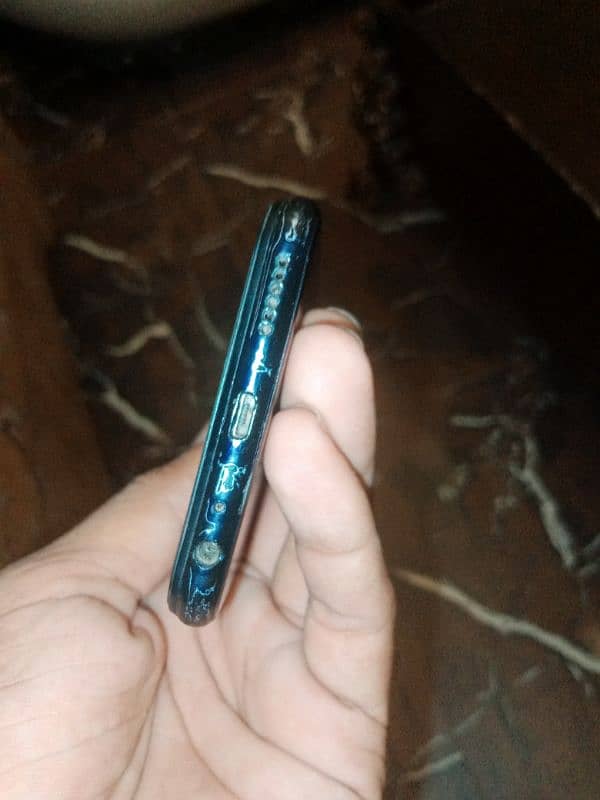 vivo y11 daba charger nhi he 1