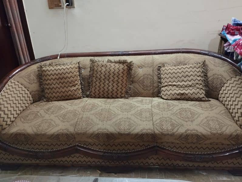 7 seater Sofa 0