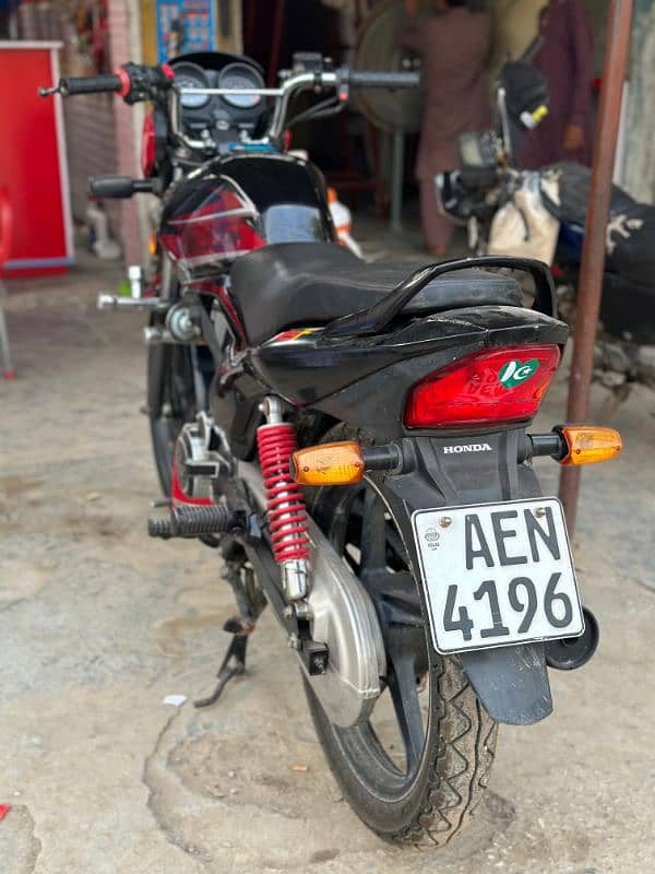 Honda CB125F 2021 model 3