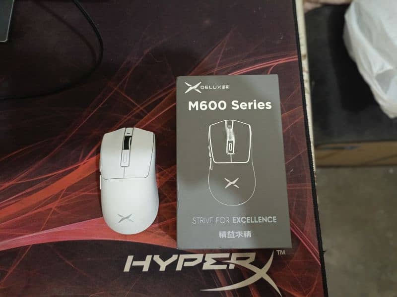 delux M600 wireless mouse 3325 sensor 1