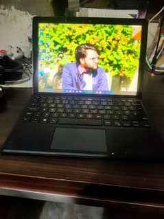 Dell latitude 5290 2 in 1 Laptop/ tablet