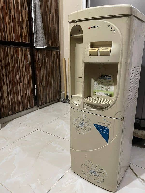 ELEKTA Dispenser Imported from UAE 1