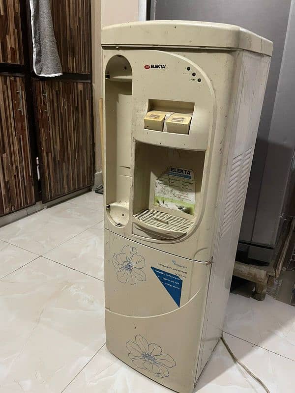 ELEKTA Dispenser Imported from UAE 2