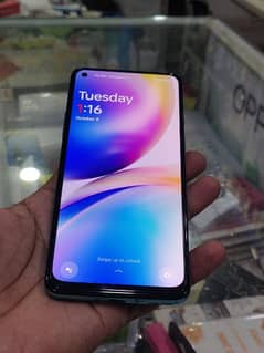 one plus 8t  12 gb 256 gb