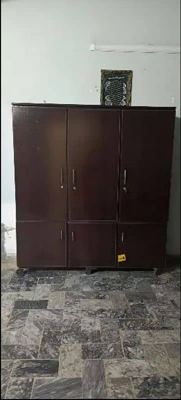 3 door Cupboard Almaari Almari wardrobe for sale 1