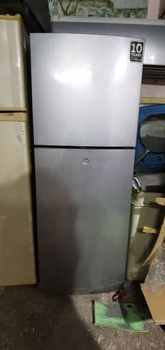 Haier Ki Frige hai just like new 10/8 condition