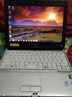 FUJITSU | LIFEBOOK | INTEL CELERON|PENABLE|10/8|IMPORTED 0