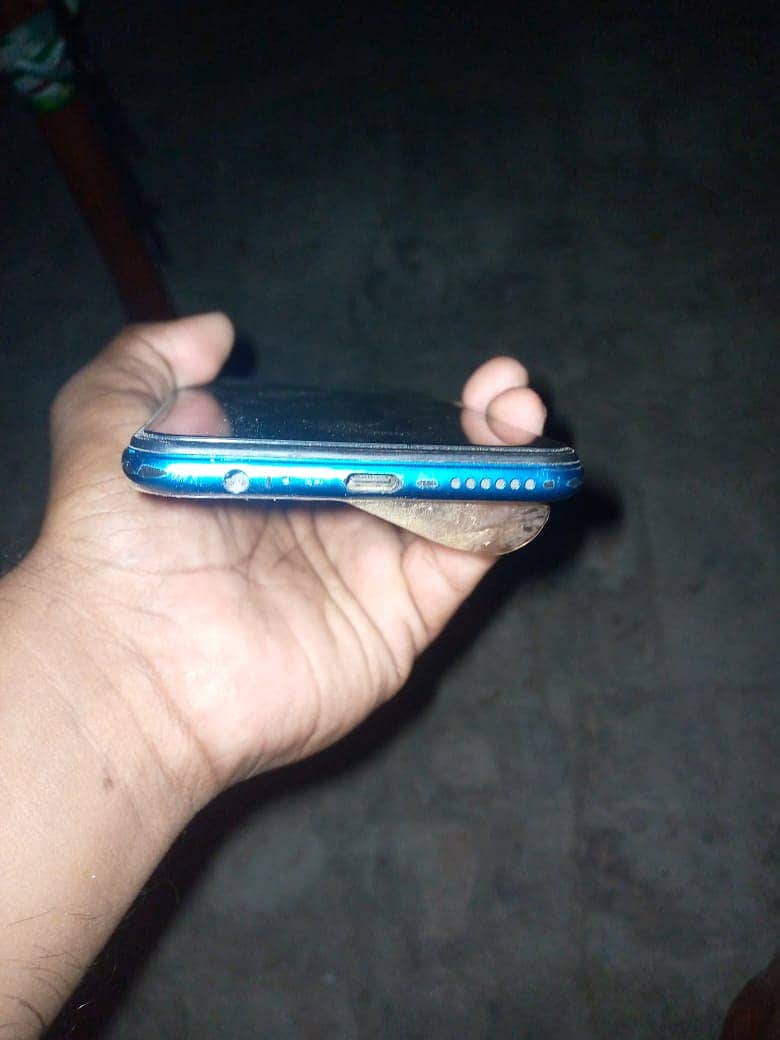 Infinix not 8i 4