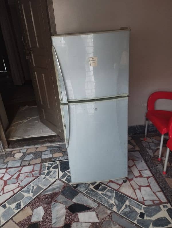 dawlance refrigerator Medium size 0