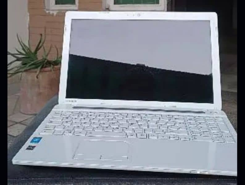 Toshiba satellite laptop in good condition exchange possible 1