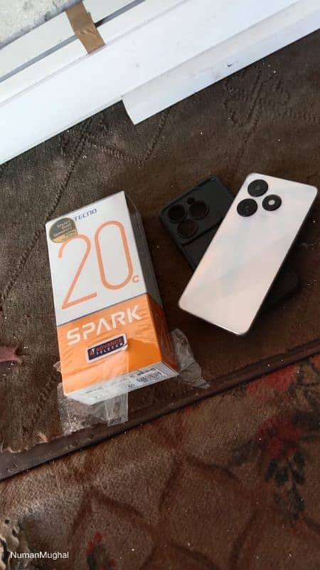 takno spark 20c 4+2 128 gb 03004223024 10