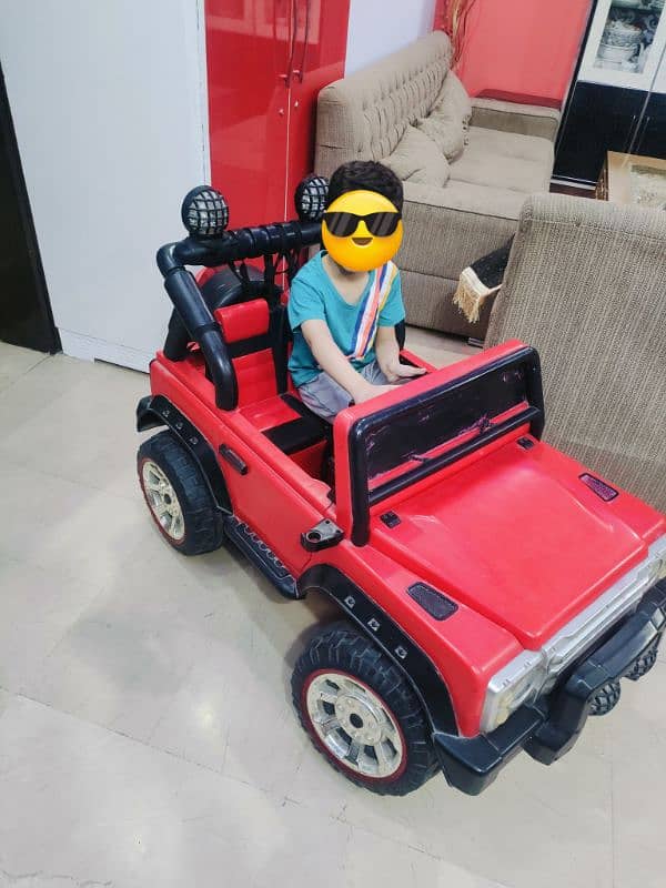 RED DOUBLE SEAT JEEP 4