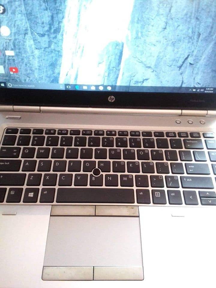 hp elitebook urgent sale 3