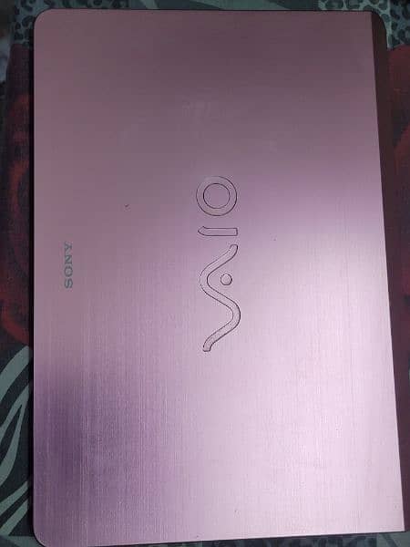 Canadian laptop Sony vivo i5 touch screen 6