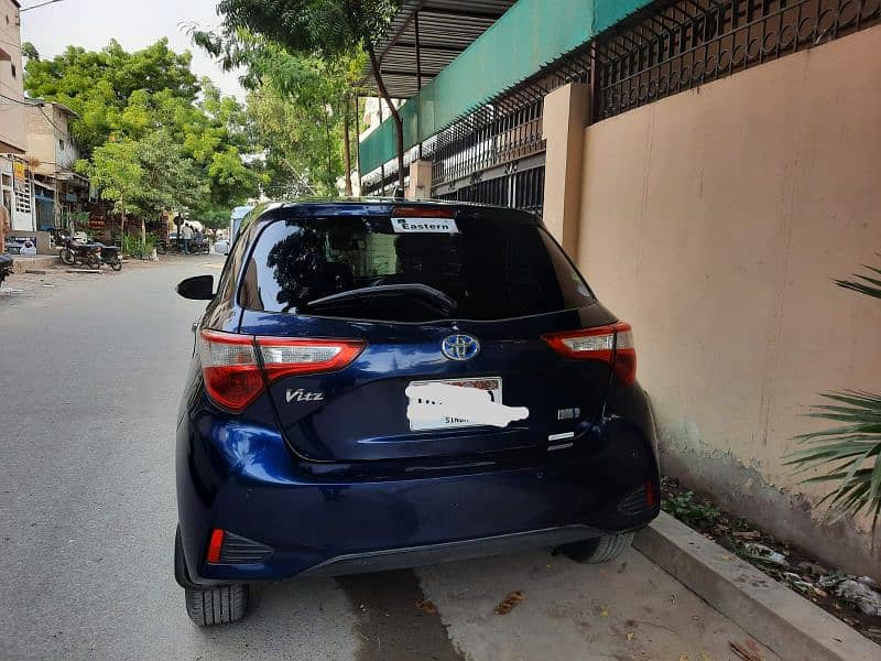 Toyota Vitz 2018 1