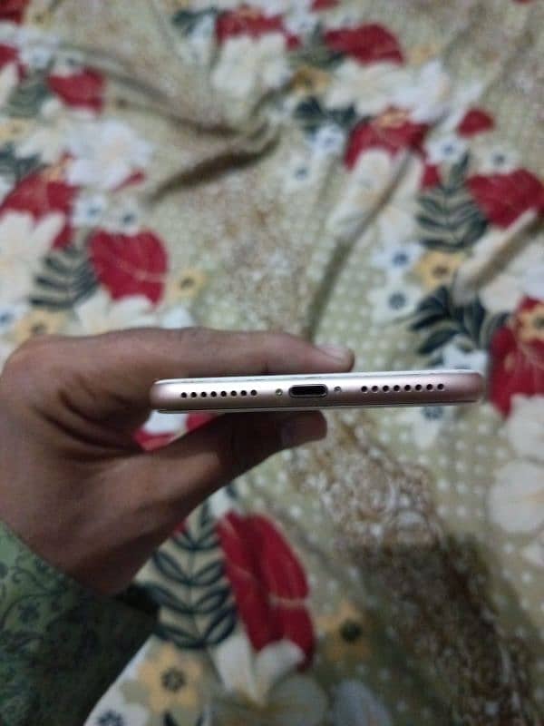 iphone 8plus PTA 4