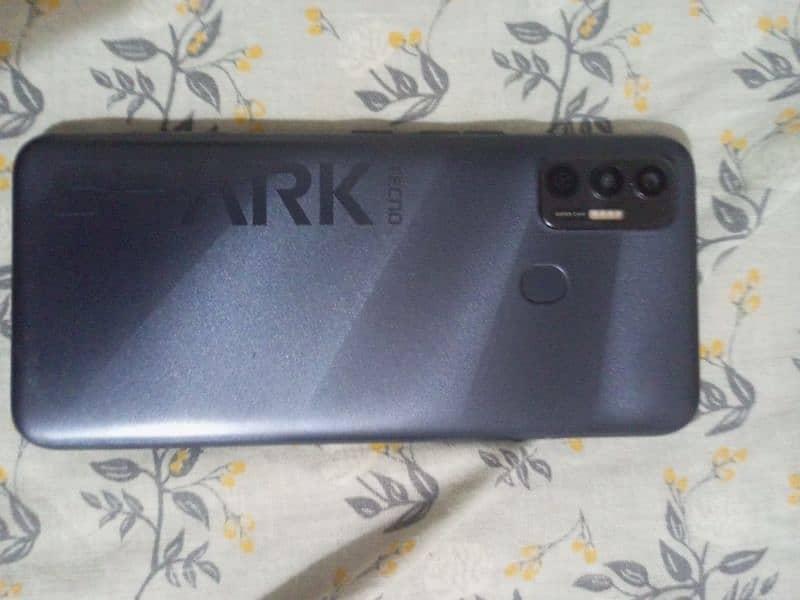 tecno spark 7 1