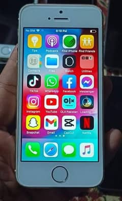 Apple iPhone 5s 64GB PTA approved whatsapp Number 0330=3755=751