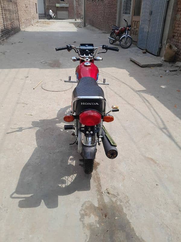 urgent for sale Honda 125 9