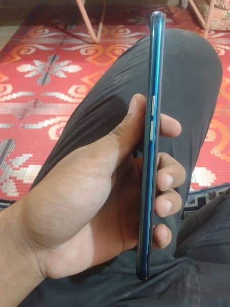 Oppo F11 Pro 1