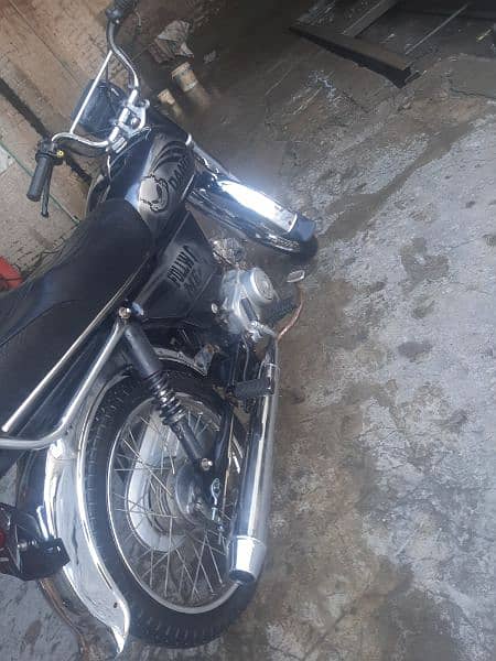 CD 70 2006 model all documents awailabl bike condition 10by 9 0