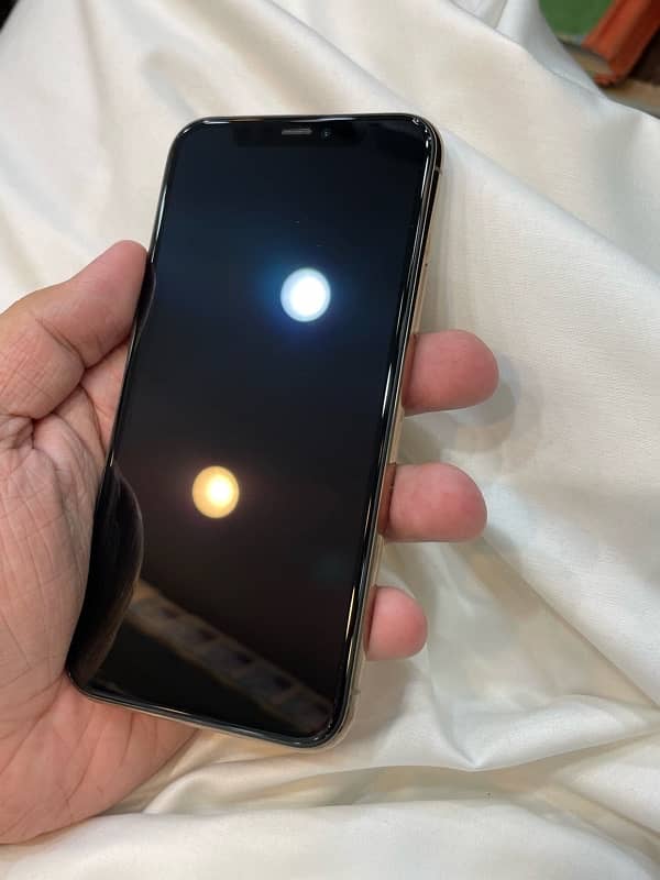 iPhone 11 Pro pta 256gb 1