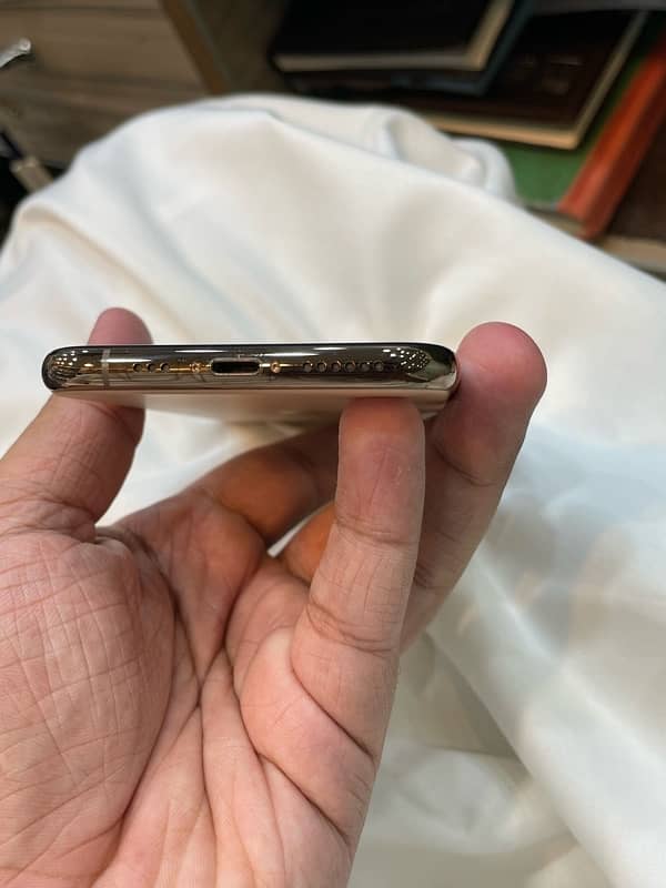 iPhone 11 Pro pta 256gb 2