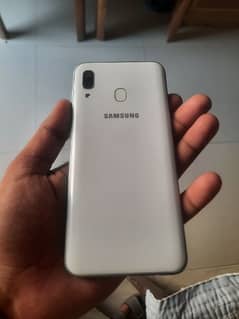 samsung A30 4gb 64gb official pta 0