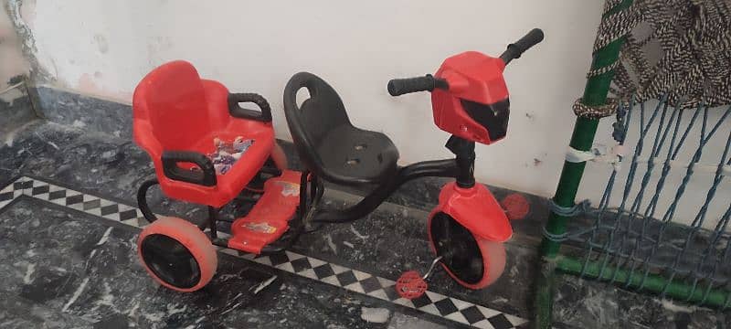 kids cycle used just 3mnth 1