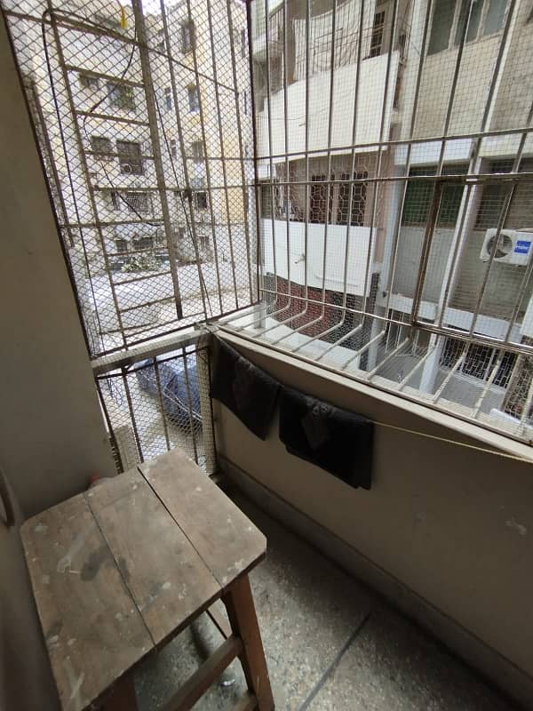 2 BED DD FLAT FOR SALE IN GULSHAN-E-IQBAL 13 A 4