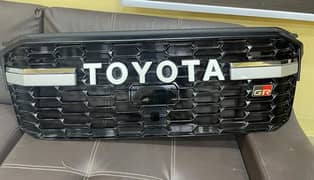 Land Cruiser LC 300 Show Grill