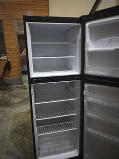 PEL REFRIGERATOR