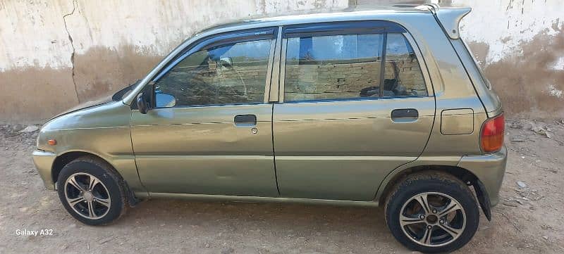 Daihatsu Cuore 2002 17