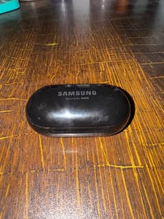 SAMSUNG BUDS PLUS