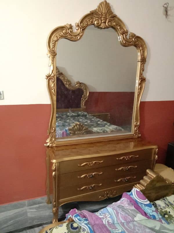 NEW BED SET URGENT SALE 9