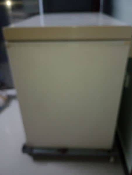 refrigerator/de freezer 1