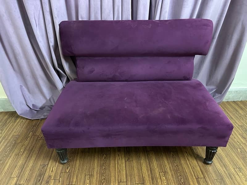 purple sofa 0