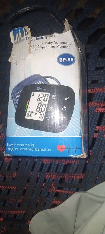 Arm-type fully automatic blood pressure monitor BP-55 2