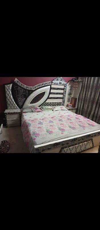 Bed Set for sale 2