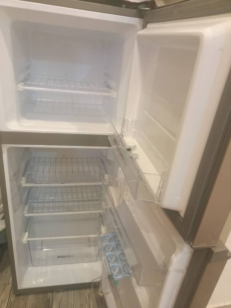 Haier fridge for sale 60,000 2