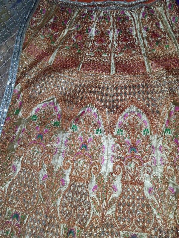 shirt, lehenga, dupatta 4