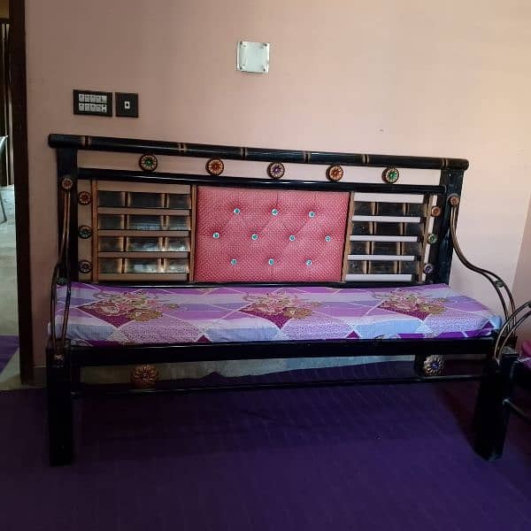 Iron bed and sofa set and storage box 6