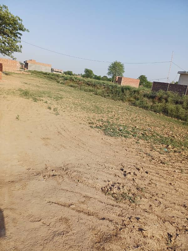 On Easy Instalments 4 Marla Plot For Sale In Kahna, Ferozepur Road, Lahore 5