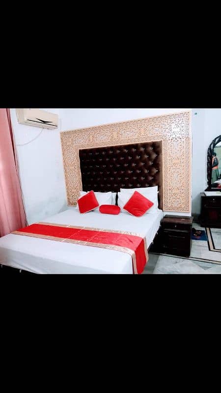 Welcome to hotel grace in lahore. Rooms available for rent ac/non 1