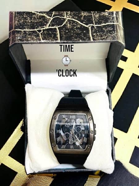 men’s fashion watch with the new imported design quality good 2