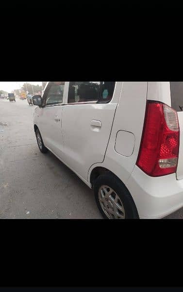 Suzuki Wagon R 2018 5