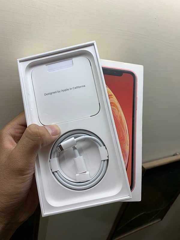 iPhone XR Open Box New 1