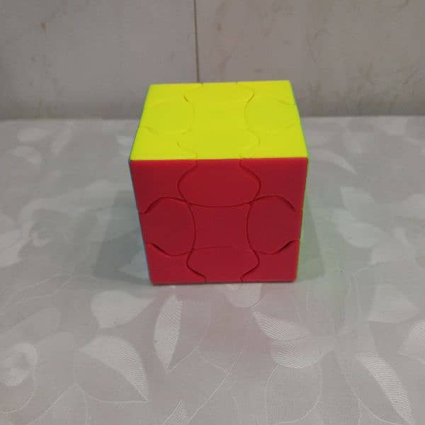 Pack of 9 New Condition Rubik's Cube with Box in Only 1999 7