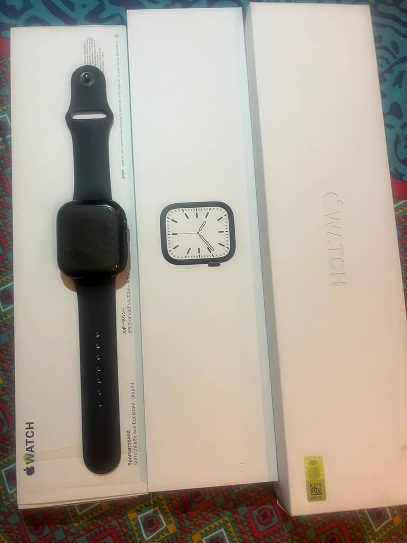 Apple watch series 7 3