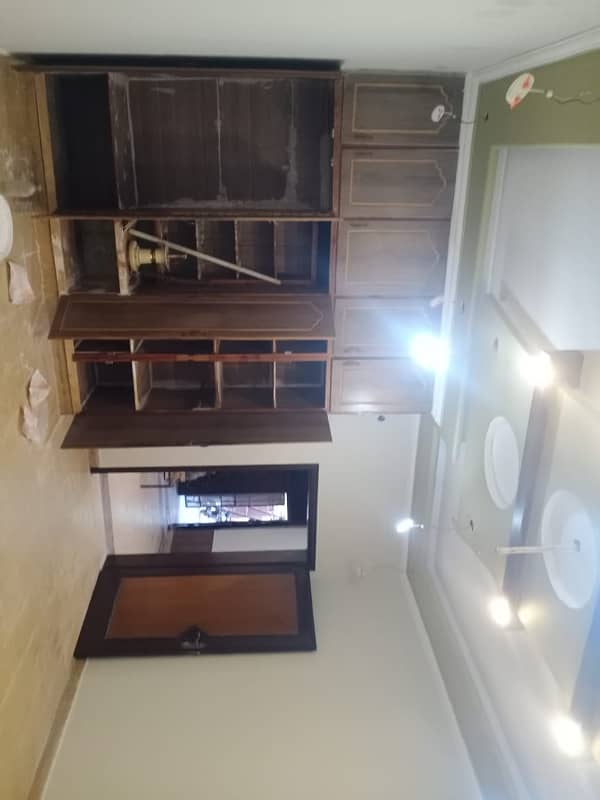 10 marla lower portion for rent in Al Hamra tow near architect society near ucp university for family 1